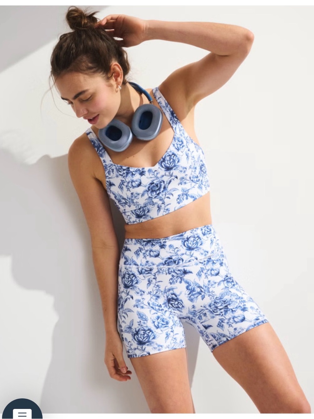 Abercrombie & Fitch Blue Floral Scoop-Neck Sports Bra